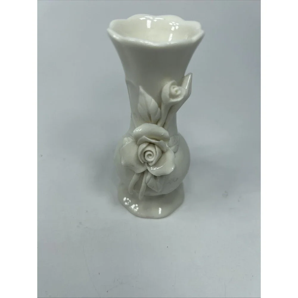 Paris Royal Bud Vase Flowers Vintage Cream Porcelain Pottery 4” Tall